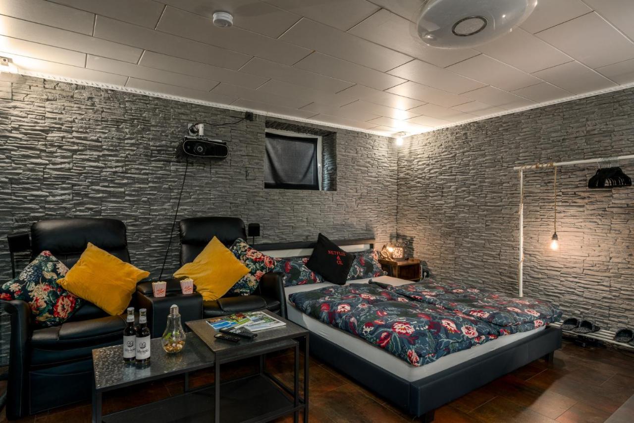 Home Cinema Kassel Zewnętrze zdjęcie